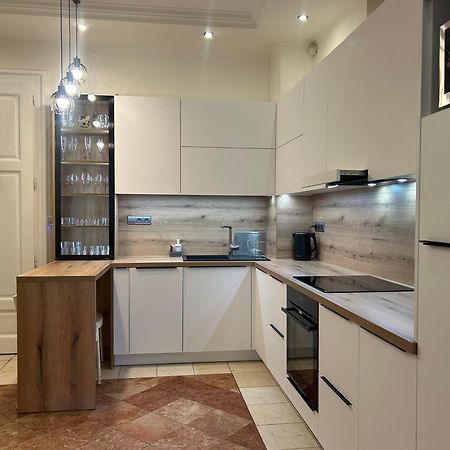 Leo Apartment Obchodna - Family Bratislava Eksteriør billede