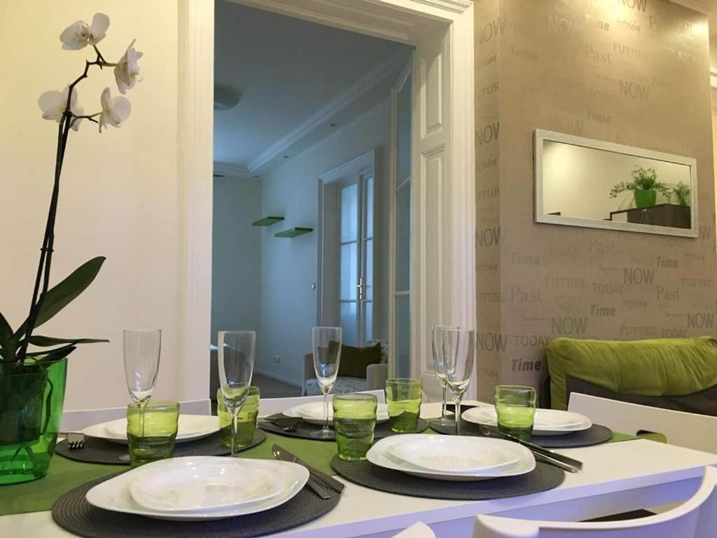 Leo Apartment Obchodna - Family Bratislava Eksteriør billede