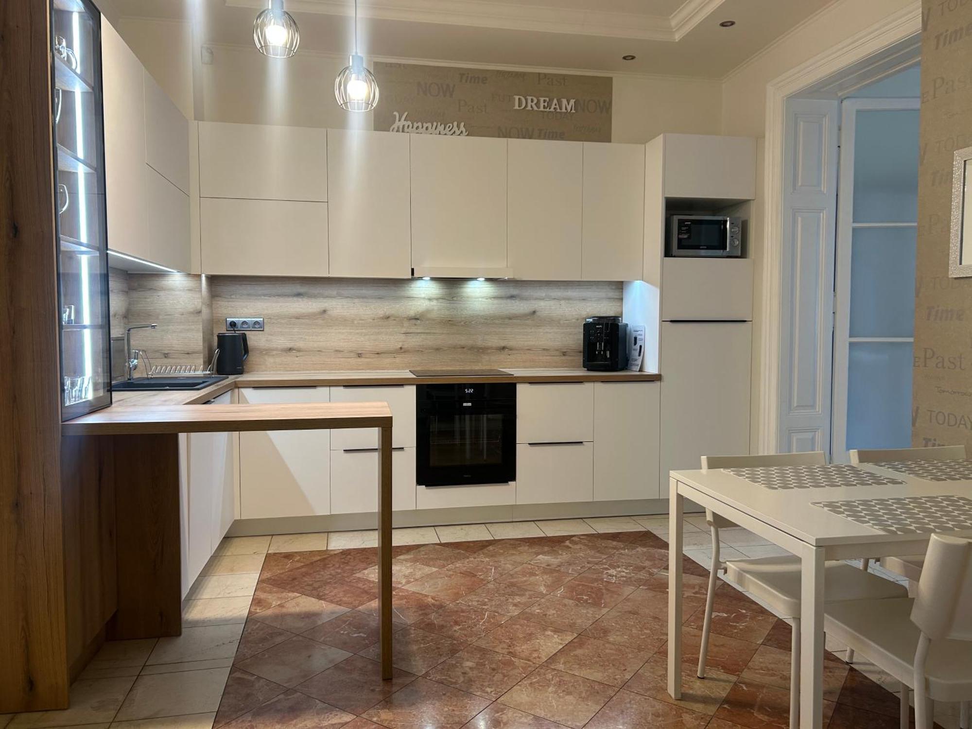 Leo Apartment Obchodna - Family Bratislava Eksteriør billede